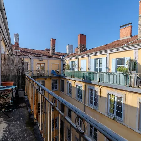 Apartment Cocon Lyonnais Au Coeur De La Croix-rousse Lyon